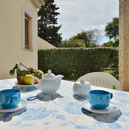 Residence Le Canne San Teodoro  Exterior photo